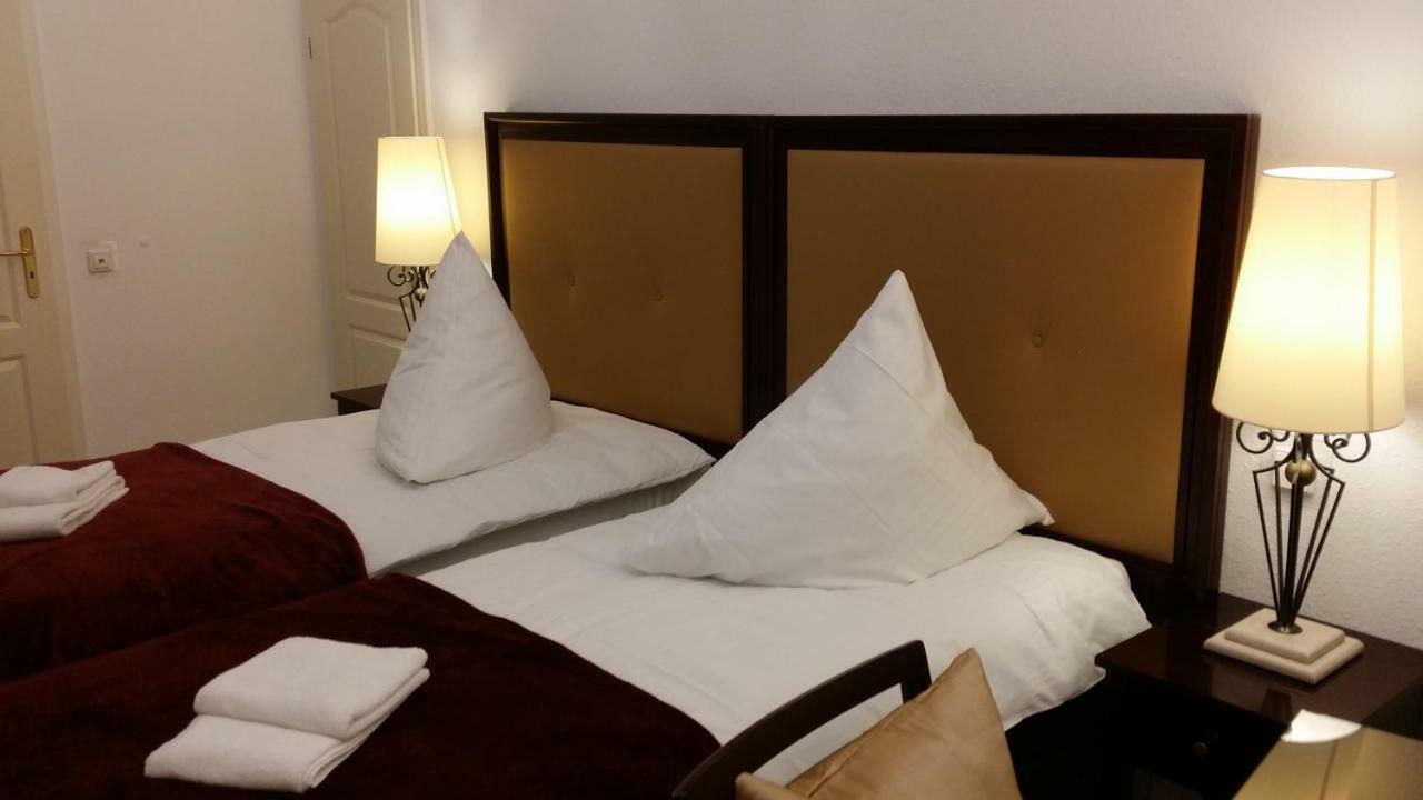 Studio An Der Therme Baden-Baden Esterno foto